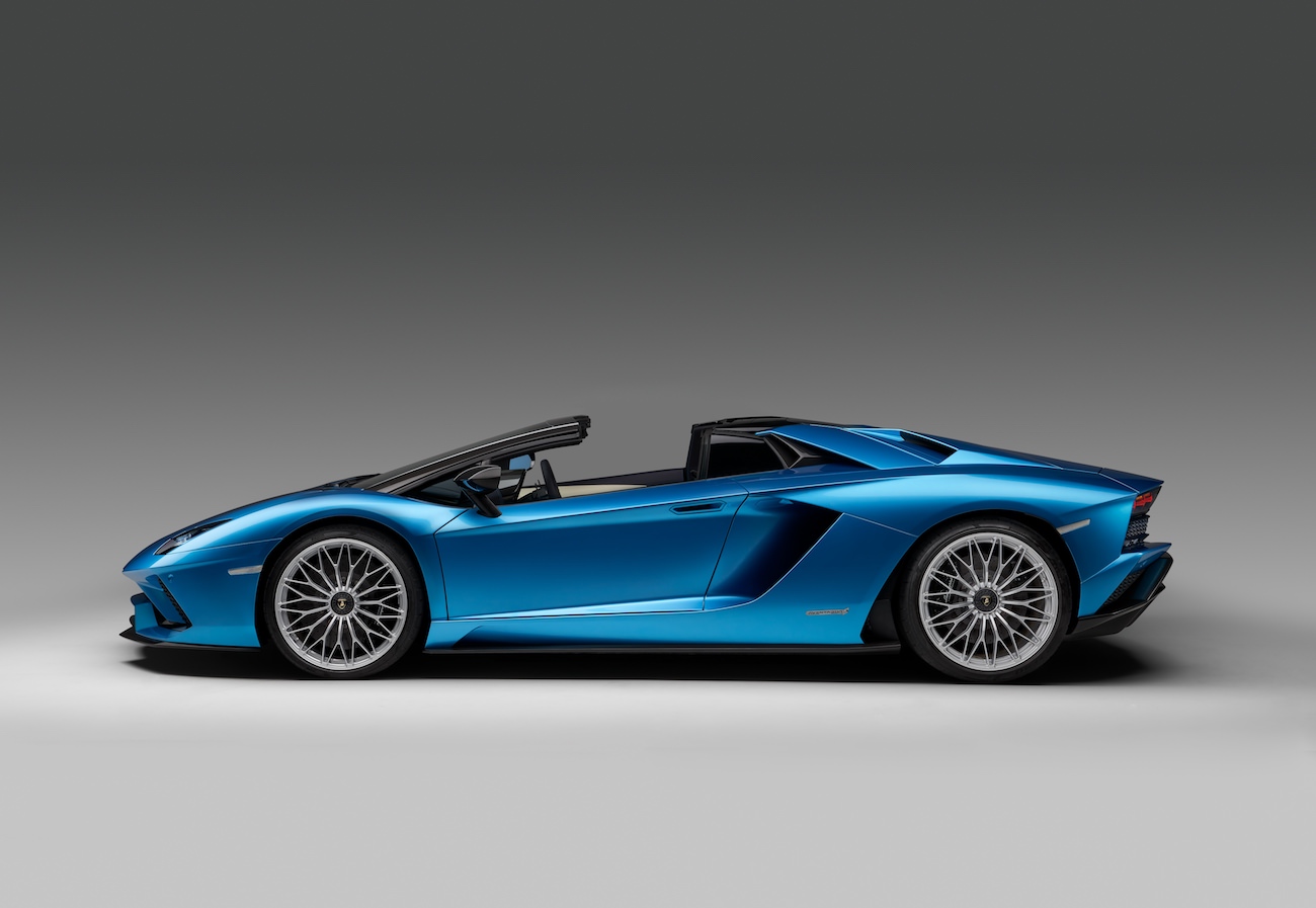 The New Lamborghini Aventador S Roadster Was Unveiled At